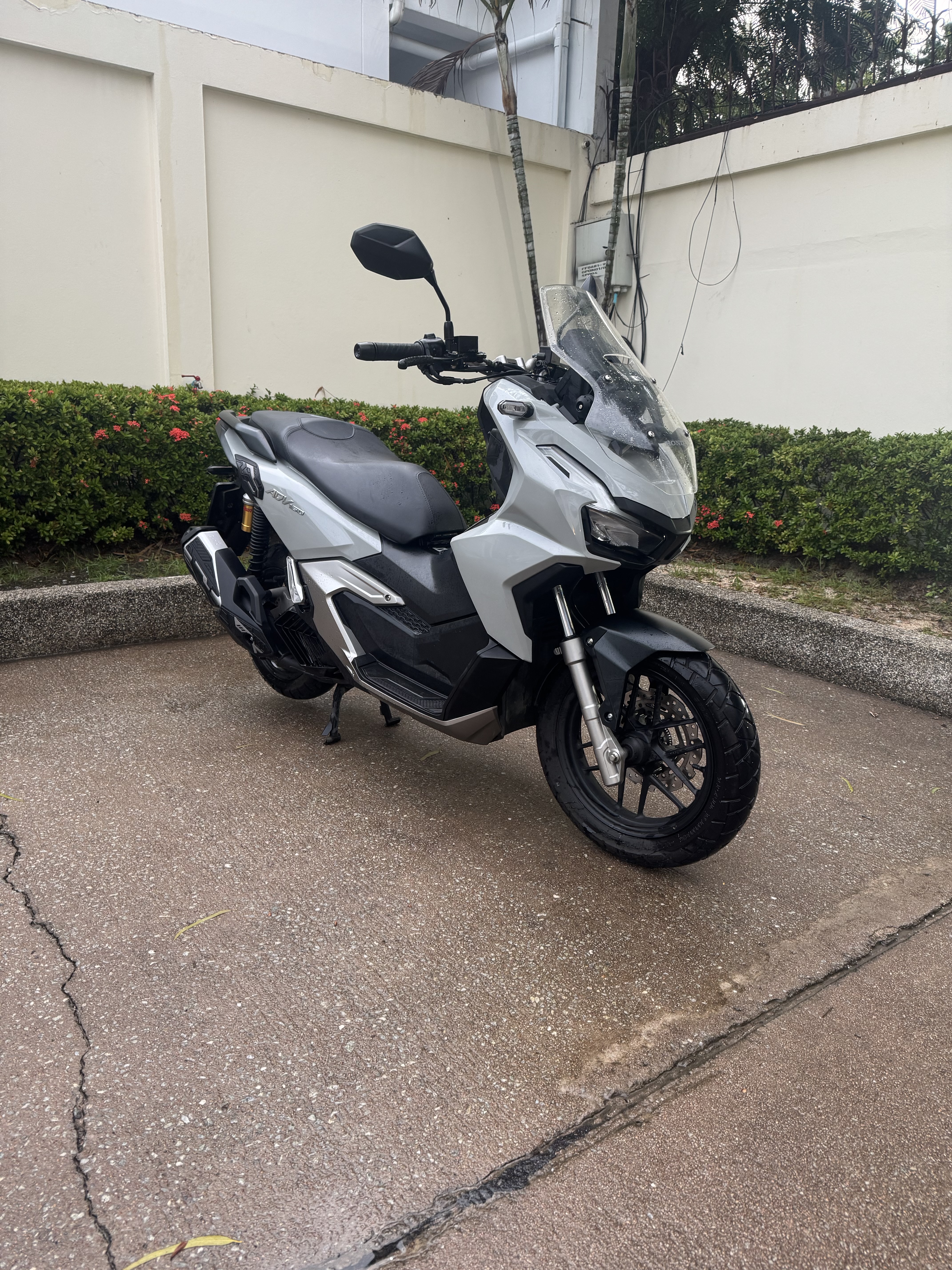 Honda ADV 160
