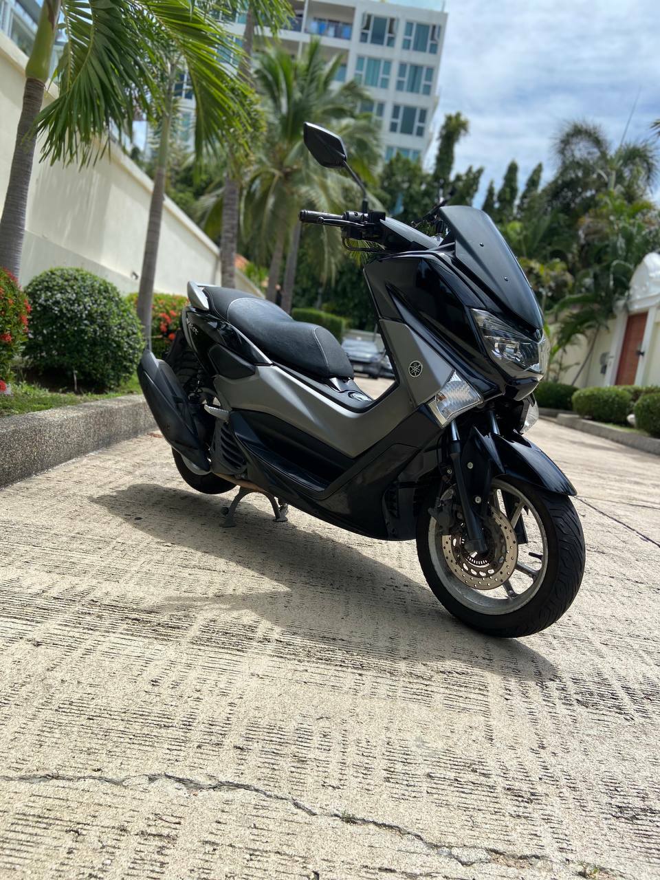 Yamaha NMAX 155
